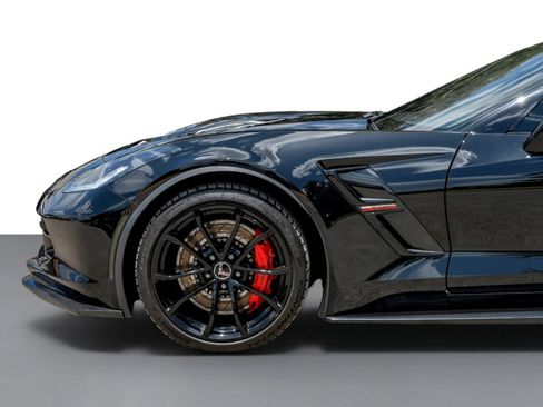 Used 2017 Chevrolet Corvette Grand Sport RWD image 10