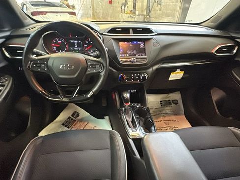 Used 2022 Chevrolet TrailBlazer RS FWD image 29