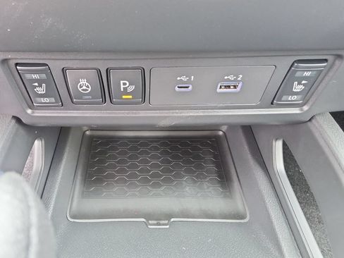 New 2026 Nissan Frontier SV w/ SV Convenience Package RWD image 33