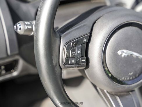 Used 2015 Jaguar F-TYPE S RWD image 38