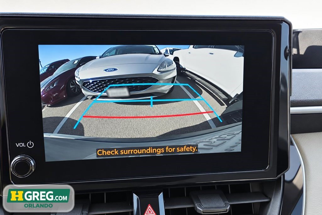 Used 2024 Toyota Corolla Cross L FWD image 15