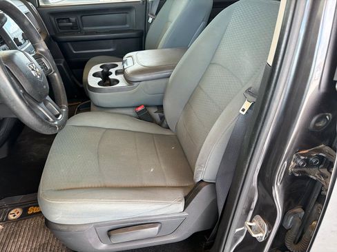 Used 2014 RAM 1500 Express AWD/4WD image 9