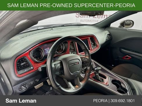 Used 2018 Dodge Challenger R/T Scat Pack image 9