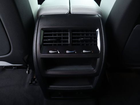 Used 2024 BMW X5 xDrive40i w/ Parking Assistance Package AWD/4WD image 23