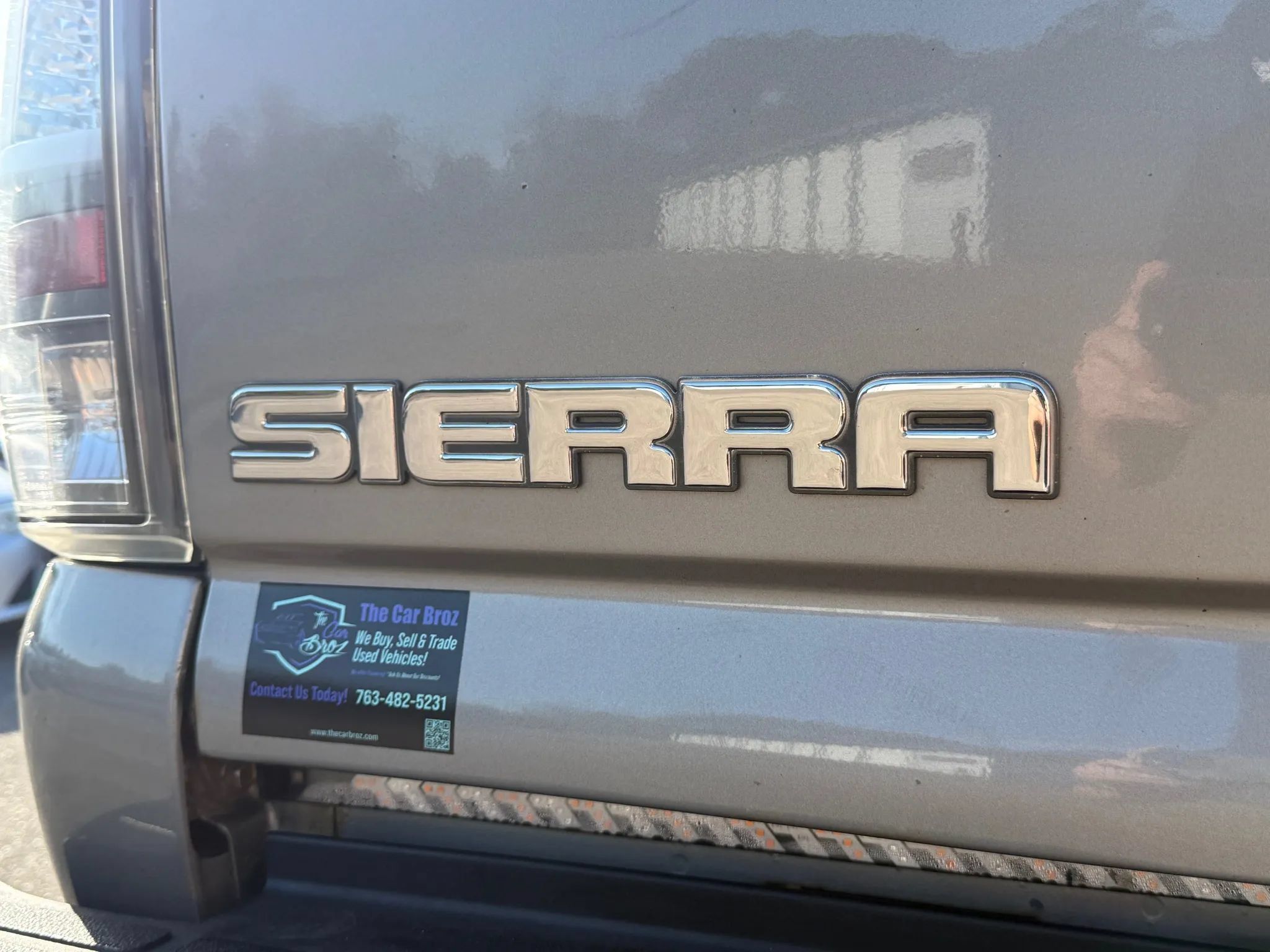 Used 2003 GMC Sierra 2500 SLT w/ SLT Preferred Equipment Group AWD/4WD image 16
