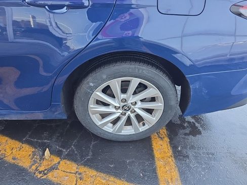 Used 2023 Toyota Camry LE image 12