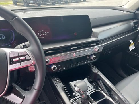 New 2025 Kia Telluride S AWD/4WD image 16