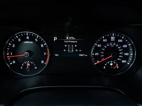 Used 2023 Kia Forte LXS w/ LXS Technology Package image 31