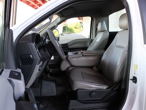 Used 2017 Ford F350 XL w/ Power Equipment Group AWD/4WD image 11