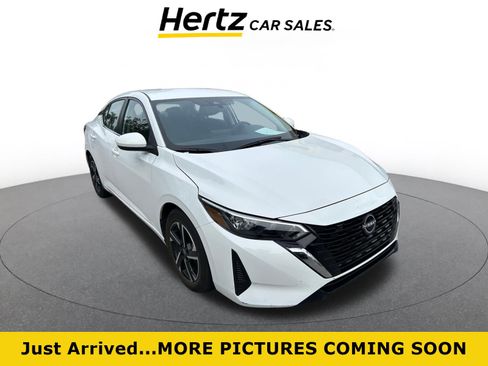 Used 2025 Nissan Sentra SV image 1