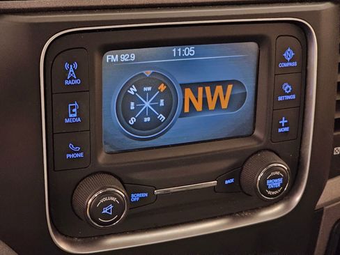 Used 2017 RAM 2500 Tradesman w/ Chrome Appearance Group image 22