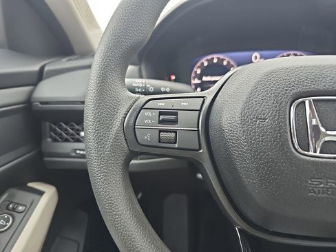 New 2025 Honda Accord SE image 15