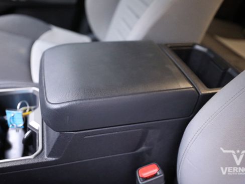 Used 2024 Toyota Tacoma TRD Sport image 15