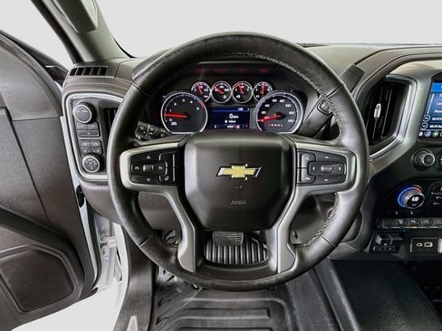 Used 2023 Chevrolet Silverado 3500 LT w/ Convenience Package AWD/4WD image 11