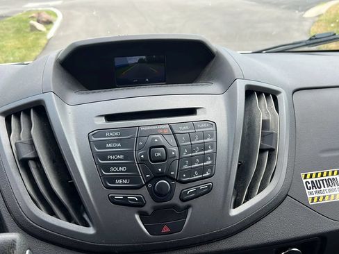 Used 2019 Ford Transit 150 130 Low Roof RWD image 27