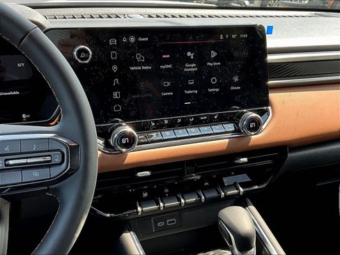 New 2026 GMC Canyon AT4 AWD/4WD image 11