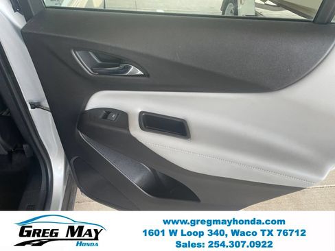 Used 2018 Chevrolet Equinox Premier FWD image 26