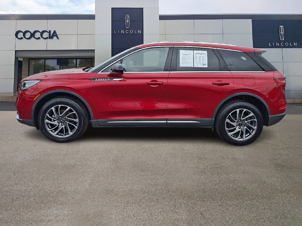 Certified 2022 Lincoln Corsair AWD w/ Equipment Group 101A image 7