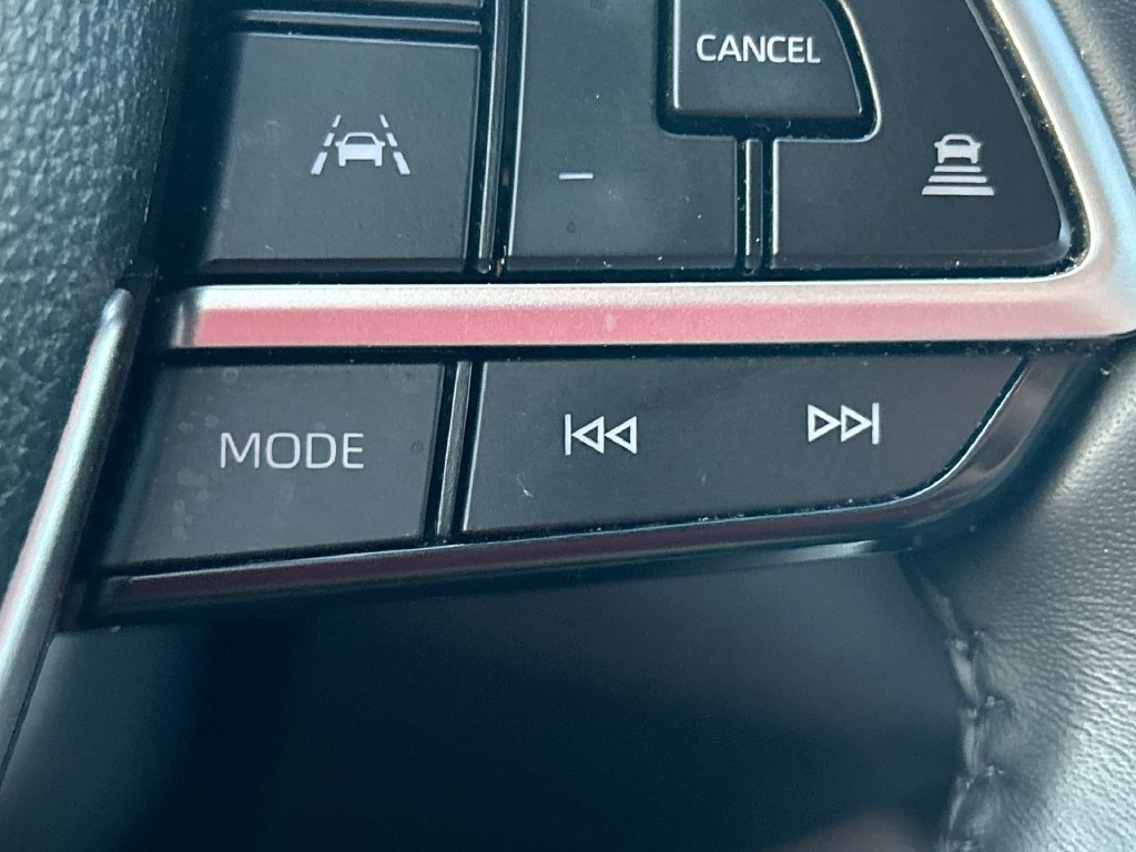 Used 2025 Toyota Grand Highlander AWD Hybrid image 17
