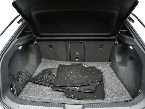 Certified 2023 Volkswagen ID.4 Pro S Plus AWD/4WD image 30