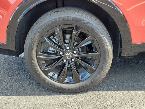 Used 2024 Buick Envista Sport Touring image 9