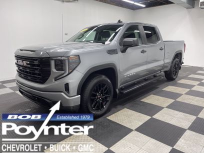 Used 2024 GMC Sierra 1500 Pro w/ Graphite Edition