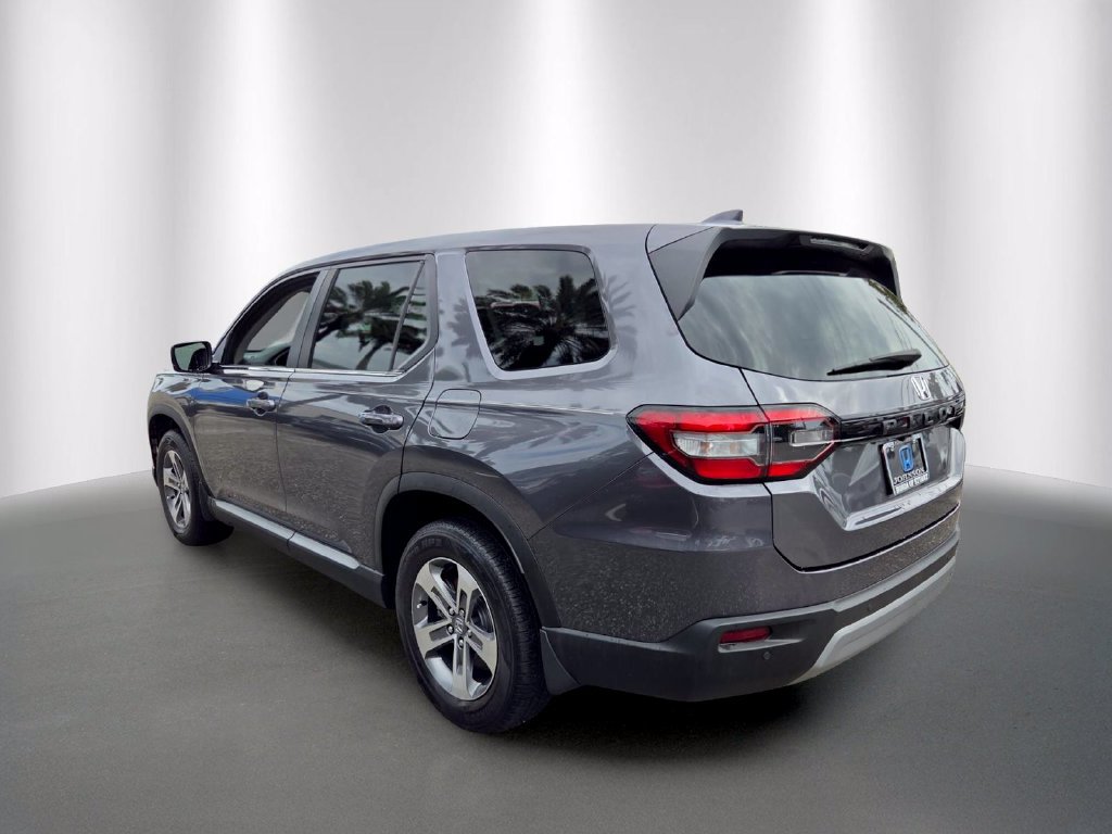 Certified 2024 Honda Pilot EX-L image 5