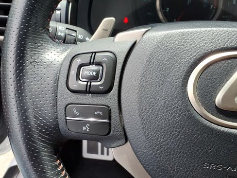 Used 2016 Lexus RC 200t RWD image 33