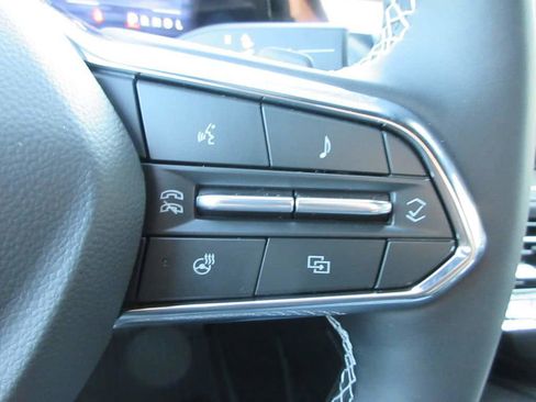 New 2026 Chevrolet Traverse LT w/ Sun and Wheel Package FWD image 25