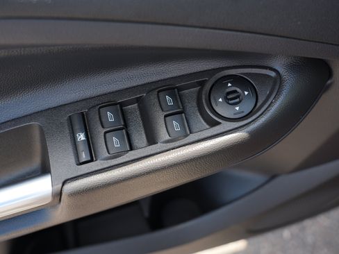 Used 2018 Ford Escape SEL AWD/4WD image 16