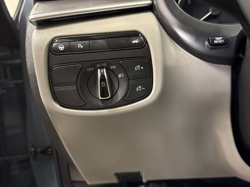 Used 2024 INFINITI QX50 Luxe image 9