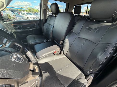Used 2019 RAM 1500 Laramie AWD/4WD image 27