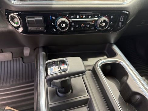 Used 2023 Chevrolet Silverado 1500 LTZ image 22