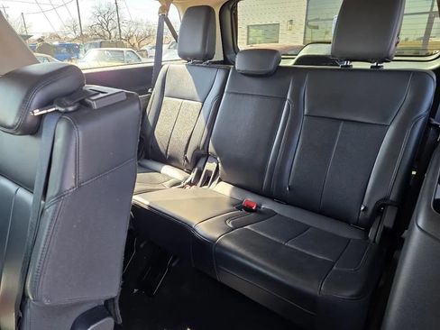 Used 2024 Ford Expedition Max XLT RWD image 14