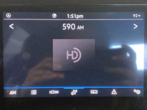 Used 2025 Volkswagen Jetta SE FWD image 25