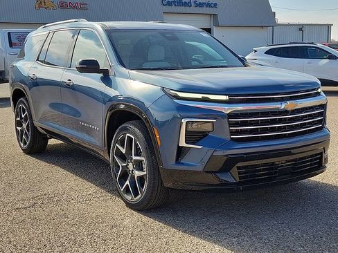 New 2026 Chevrolet Traverse High Country image 4