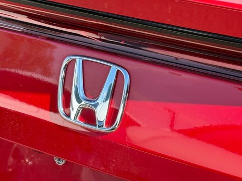Used 2024 Honda Civic Sport image 12