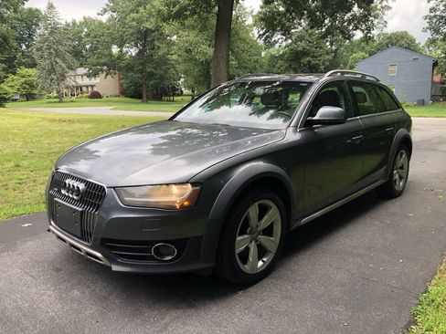 Used 2013 Audi A4 Premium AWD/4WD image 9