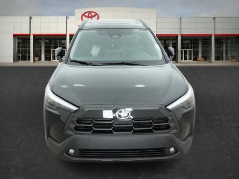 New 2026 Toyota Corolla Cross XLE image 2