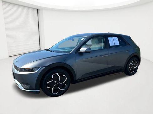 Certified 2022 Hyundai Ioniq 5 SEL w/ Cargo Package RWD image 1