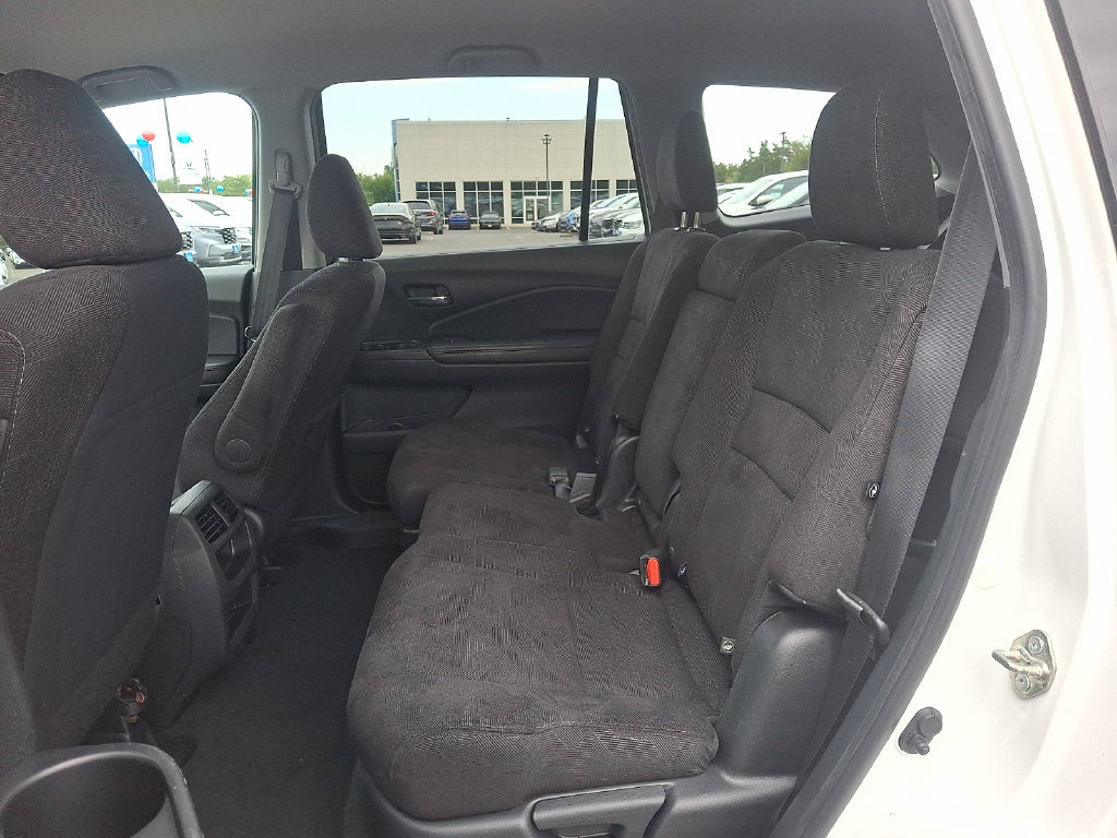 Used 2020 Honda Pilot LX image 10