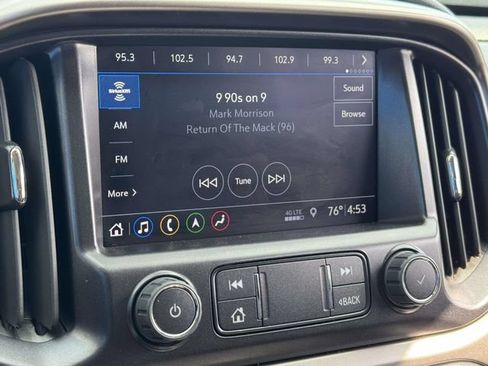 Used 2022 Chevrolet Colorado Z71 AWD/4WD image 15