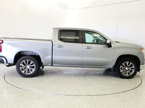 Used 2023 Chevrolet Silverado 1500 LT image 8