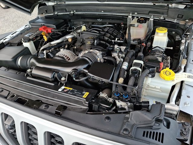 Certified 2022 Jeep Gladiator Mojave w/ Cold Weather Group AWD/4WD image 33