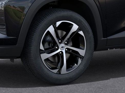 New 2025 Chevrolet Trax RS w/ Sunroof Package image 21