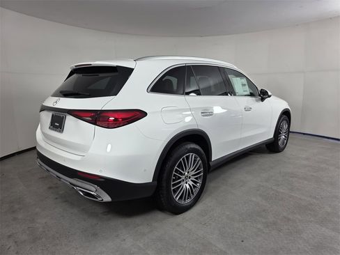 New 2026 Mercedes-Benz GLC 300 GLC 300 image 4