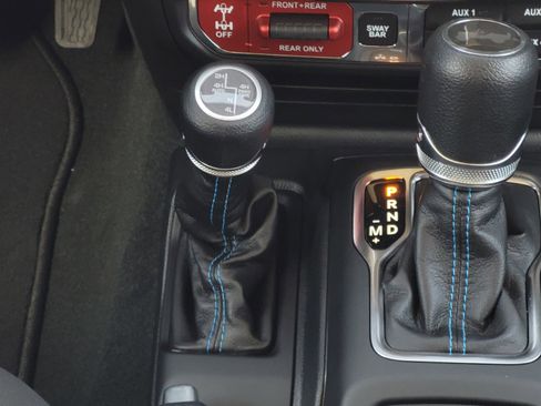 New 2023 Jeep Wrangler Unlimited Rubicon 4xe w/ Cold Weather Group image 16