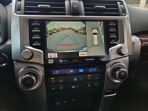 Used 2022 Toyota 4Runner Limited AWD/4WD image 23