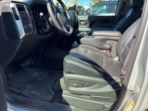 Used 2016 Chevrolet Silverado 1500 LT w/ LT Eassist Package RWD image 4