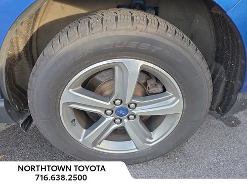 Used 2022 Ford Edge SEL w/ Convenience Package image 11